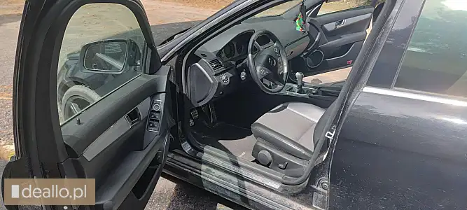 [eLicytacje] I licytacja Ruchomości - Samochód osobowy Mercedes Benz C200 Kompresor, rok prod. 2007r - Zdjęcie 6 - WARSZAWIAK.EU