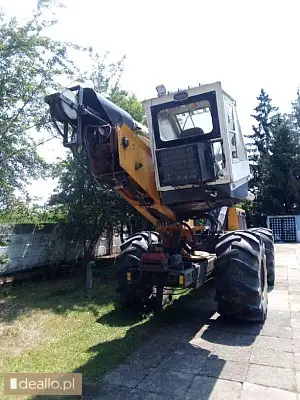 [eLicytacje] I licytacja - Kołowa terenowa maszyna do przycinania drzew Jarraff Tree Trimmer - Zdjęcie 2 - WARSZAWIAK.EU