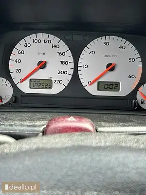 [eLicytacje] I licytacja - Volkswagen Golf, rok 1997, benzyna, przebieg 182525 km - Zdjęcie 8 - WARSZAWIAK.EU