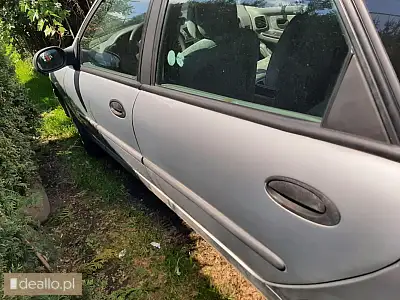 [eLicytacje] I licytacja - Renault Laguna 1,9D liftback 1998 - Zdjęcie 3 - WARSZAWIAK.EU