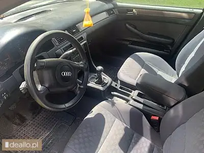 [eLicytacje] I licytacja - Audi A6 sedan z 1997 roku, 1.9 TDI - Zdjęcie 4 - WARSZAWIAK.EU