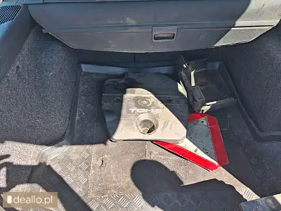 [eLicytacje] I licytacja - samochód osobowy Skoda Octavia 1.9 D kombi - Zdjęcie 4 - WARSZAWIAK.EU