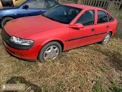 [eLicytacje] I licytacja - Opel Vectra 2.0 Benzyna z 1998 roku - Zdjęcie 2 - WARSZAWIAK.EU