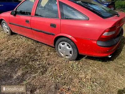 [eLicytacje] I licytacja - Opel Vectra 2.0 Benzyna z 1998 roku - Zdjęcie 5 - WARSZAWIAK.EU