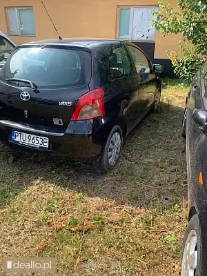 [eLicytacje] I licytacja - Trzydrzwiowa Toyota Yaris z 2006 roku 1.3 benzyna - Zdjęcie 4 - WARSZAWIAK.EU