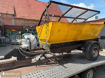 [eLicytacje] II licytacja - Przyczepa ciężarowa PRONAR T130 - posypywarka - WARSZAWIAK.EU