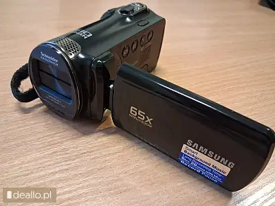 [eLicytacje] I licytacja - kamera cyfrowa Samsung SMX-F50BP/EDC wraz z etui - WARSZAWIAK.EU