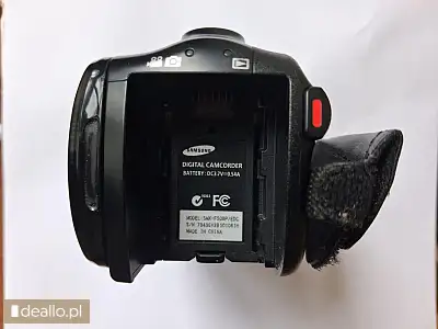 [eLicytacje] I licytacja - kamera cyfrowa Samsung SMX-F50BP/EDC wraz z etui - Zdjęcie 6 - WARSZAWIAK.EU