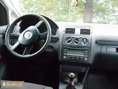 [eLicytacje] I licytacja - Volkswagen Touran 1,9 D 2005r. - Zdjęcie 4 - WARSZAWIAK.EU