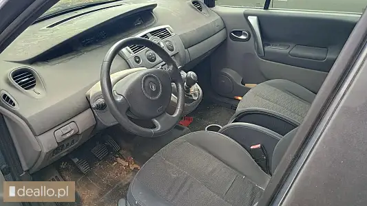 [eLicytacje] I licytacja - Renault Megane Scenic 2006 r. - Zdjęcie 7 - WARSZAWIAK.EU