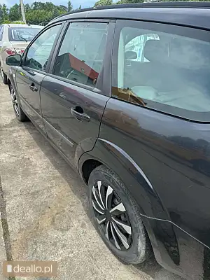 [eLicytacje] II licytacja - Ford Focus Kombi - Zdjęcie 3 - WARSZAWIAK.EU