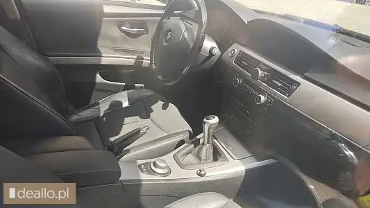 [eLicytacje] I licytacja - samochód osobowy BMW 325 XI TOURING - Zdjęcie 3 - WARSZAWIAK.EU