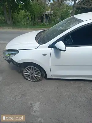 [eLicytacje] I licytacja - samochód osobowy Kia Rio uszkodzony - Zdjęcie 3 - WARSZAWIAK.EU