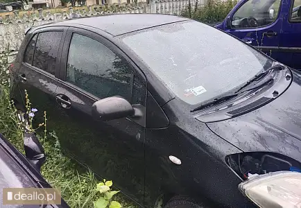 [eLicytacje] I licytacja - Toyota Yaris Hatchback 1.3 benzyna, rok prod. 2006 - Zdjęcie 4 - WARSZAWIAK.EU