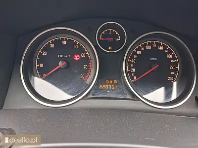 [elicytacje] ii licytacja - opel astra gtc 2009 1.6b 115km - Zdjęcie 10 - WARSZAWIAK.EU