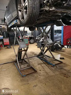 [eLicytacje] I licytacja - Podnośnik hydrauliczny najazdowy plus panel sterujący NORTECPRO, PN3000A - WARSZAWIAK.EU